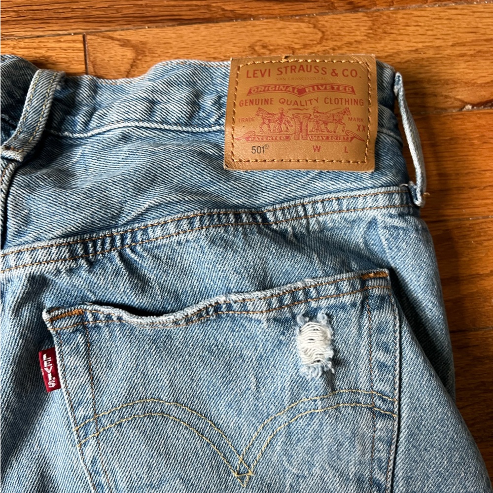Levi's Light Blue Denim Jeans